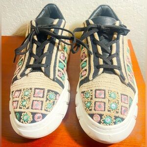 Free People Embroidered Platform Sneakers – Size 38 – Very Good Condition